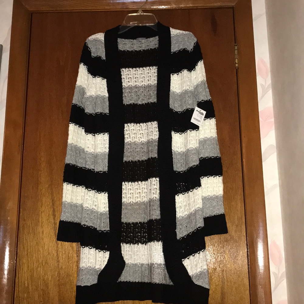 Charlotte Russe Knitted Cardigan